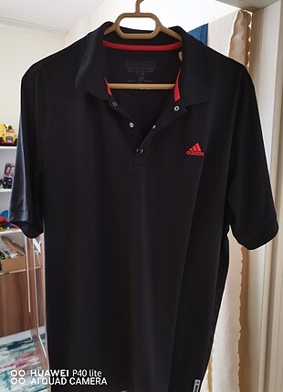 Adidas Iyi durumda adidas tisort