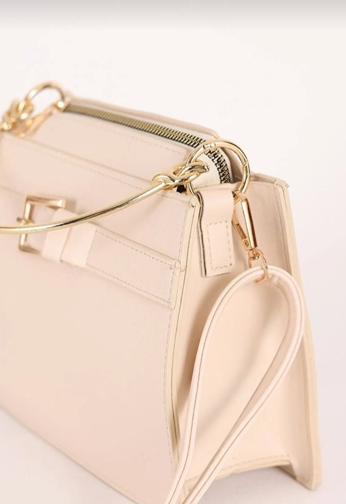 Zincir Detaylı Bej Deri Kadın Çanta - Görsel 4