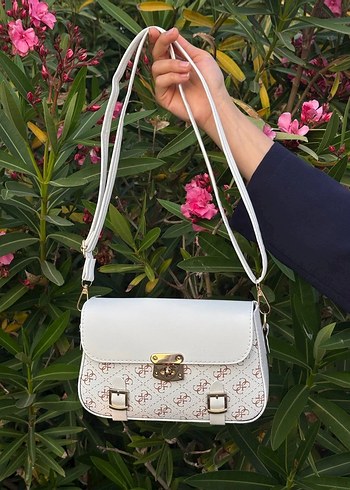 Tokalı Beyaz Baskılı Kadın Çanta - Görsel 2