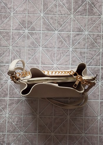 Beyaz Deri Minimalist Kadın Çanta - Görsel 2