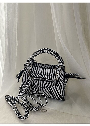 Diğer Zebra Desenli Çanta