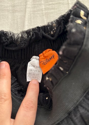 Kız Çocuk Siyah Nakışlı Fırfırlı Etek - Görsel 4