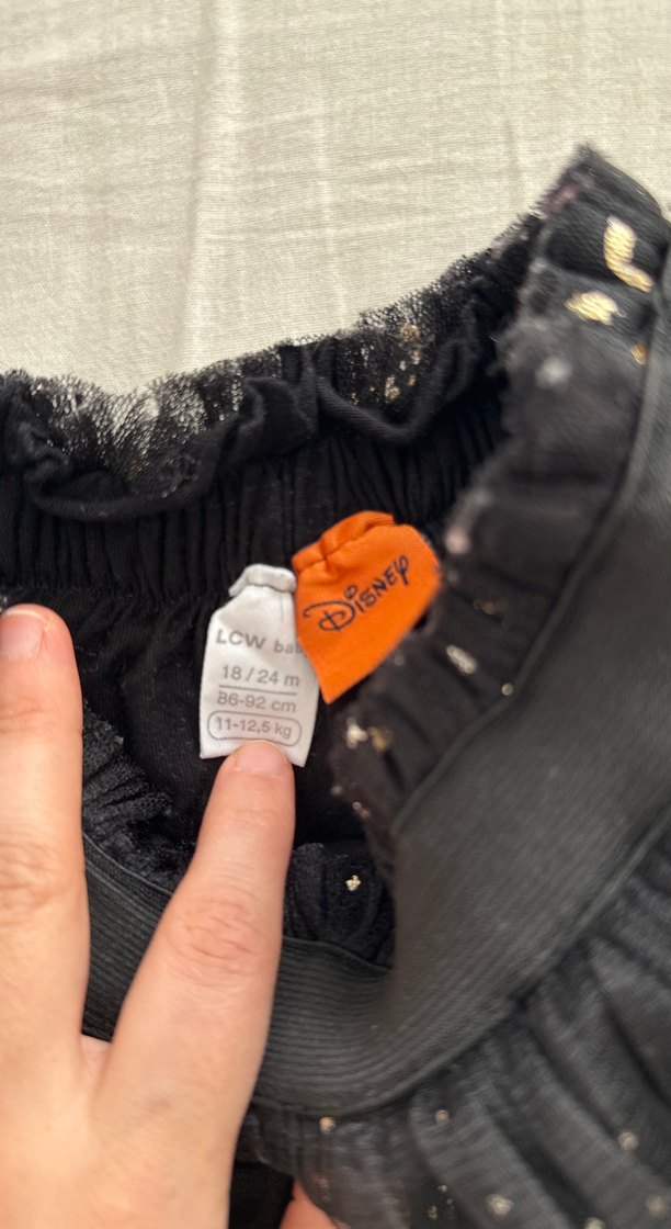 Kız Çocuk Siyah Nakışlı Fırfırlı Etek - Görsel 4