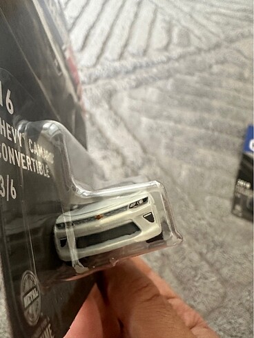 diğer Beden Matchbox Chevy Camaro Cabrio