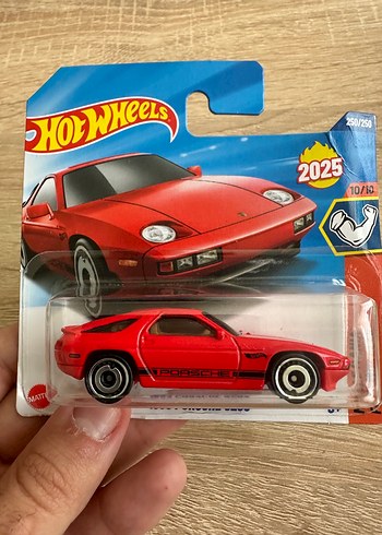 Hot Wheels Porsche 928S