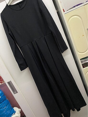 Kuyruklu Tesettür Elbise - Görsel 2