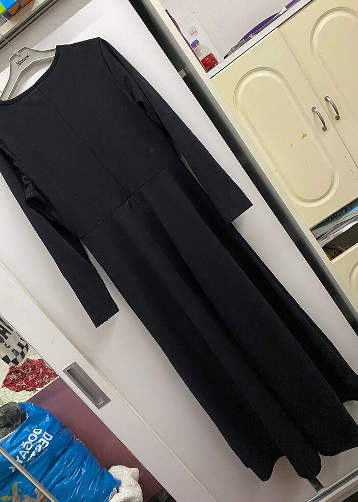 Kuyruklu Tesettür Elbise - Görsel 3