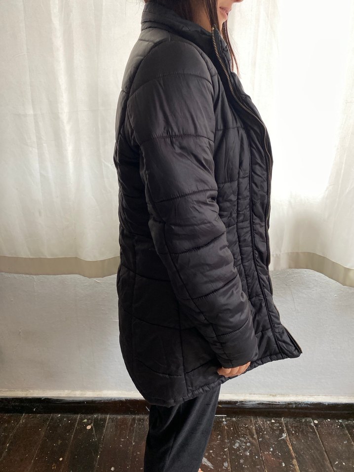 Kadın Siyah Midi Uzunlukta Kışlık mont - Görsel 3