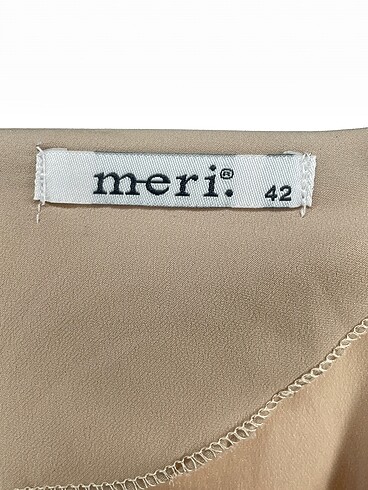 42 Beden camel Renk Diğer Bluz %70 İndirimli.
