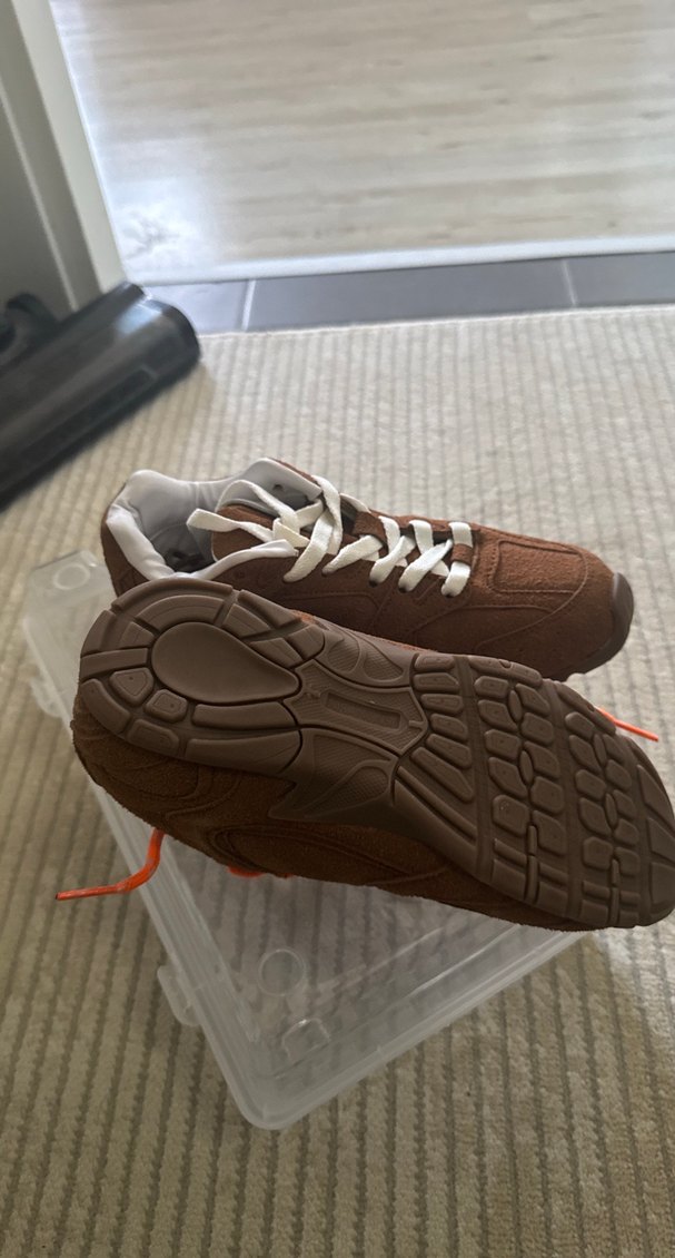 Kahverengi Süet Bağcıklı Stiletto Topuklu Spor Ayakkabı - Görsel 3