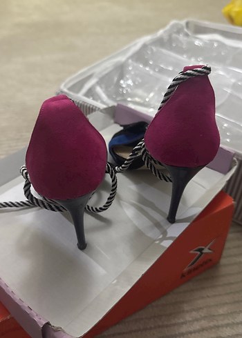 Zebra Desenli Elastik Bantlı Topuklu Kadın Ayakkabı - Görsel 3