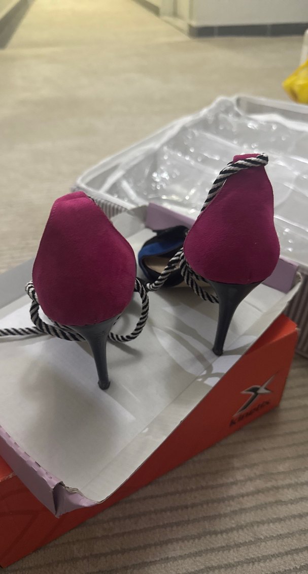 Zebra Desenli Elastik Bantlı Topuklu Kadın Ayakkabı - Görsel 3