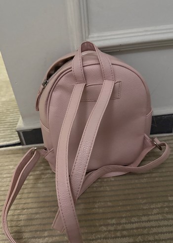 Pembe Deri Kadın Sırt Çantası - Görsel 2