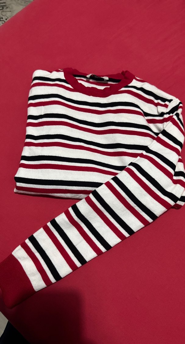 Kadın Çizgili Kırmızı Sweatshirt - Görsel 2