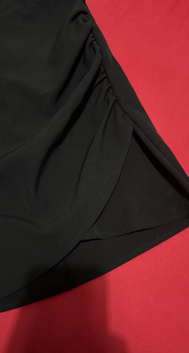 Straplez Siyah Midi Gotik Elbise - Görsel 3