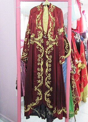 Bordo bindallı takımı 