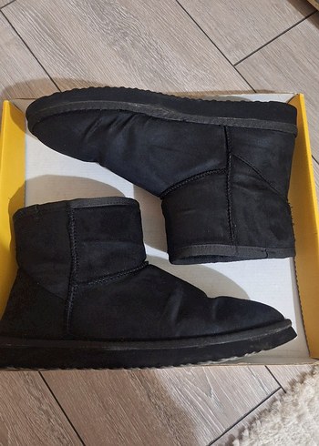 Siyah Kadın Konforlu Dolgu Topuk Bot - Görsel 2