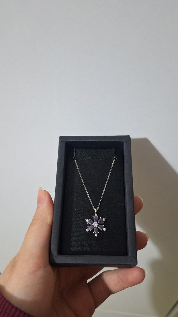 Mor Mini Zincir Detaylı Kadın Gümüş Kolye - Görsel 2