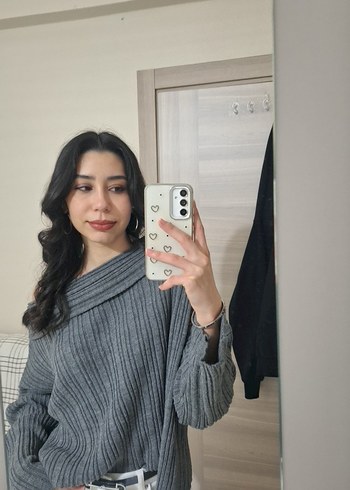 Gri Örme Kadın Triko Geniş Yaka - Görsel 2