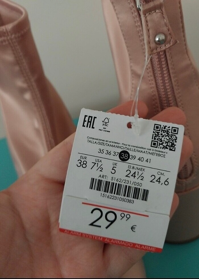 Kadın Bot - Görsel 5