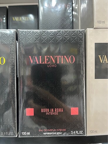 valentino uomo born in roma intense