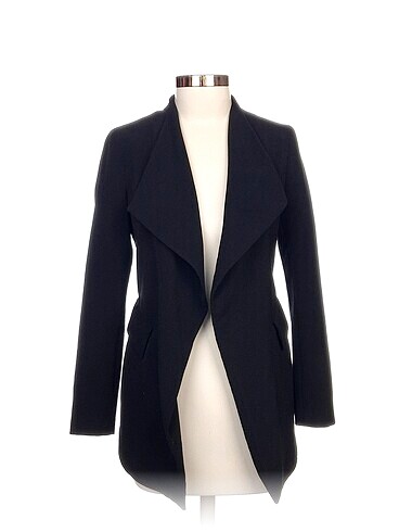 Zara Blazer %70 İndirimli.