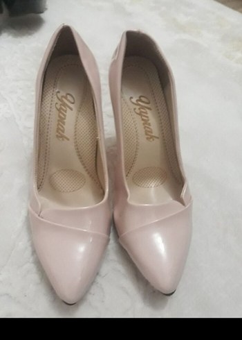 Pembe Rugan Stiletto Topuklu Kadın Ayakkabı