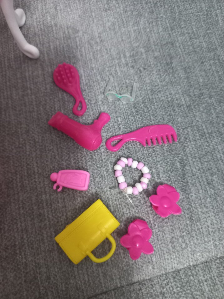 Pembe Aksesuarlarla Renkli Bebek Seti - Görsel 3