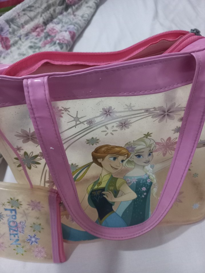 Frozen Temalı Pastel Renkli Animasyon Figürlü Çanta - Görsel 2