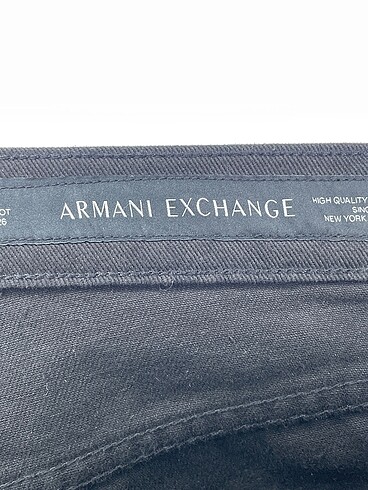 26 Beden siyah Renk Armani Exchange Jean / Kot %70 İndirimli.