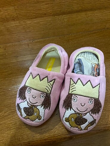 MotherCare Kız Çocuk Pandufu