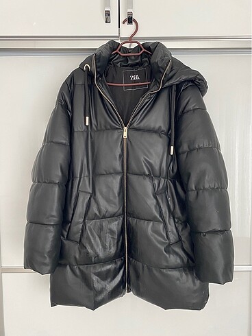 Zara mont