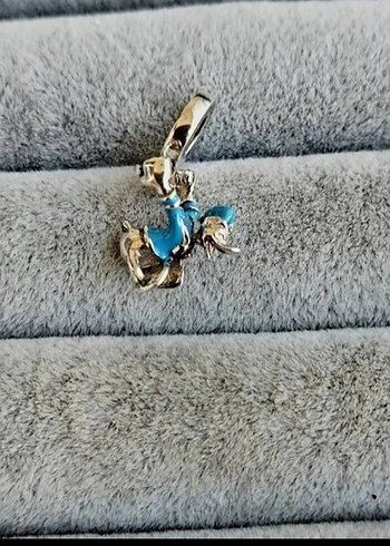 Beden mavi Renk Pandora donald duck charm