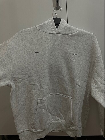 Mavi kapşonlu sweatshirt