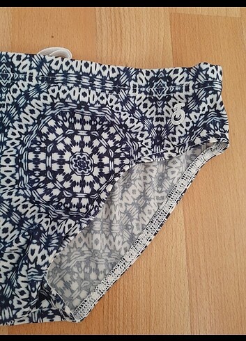 H&M 4 6 YAŞ - Görsel 6