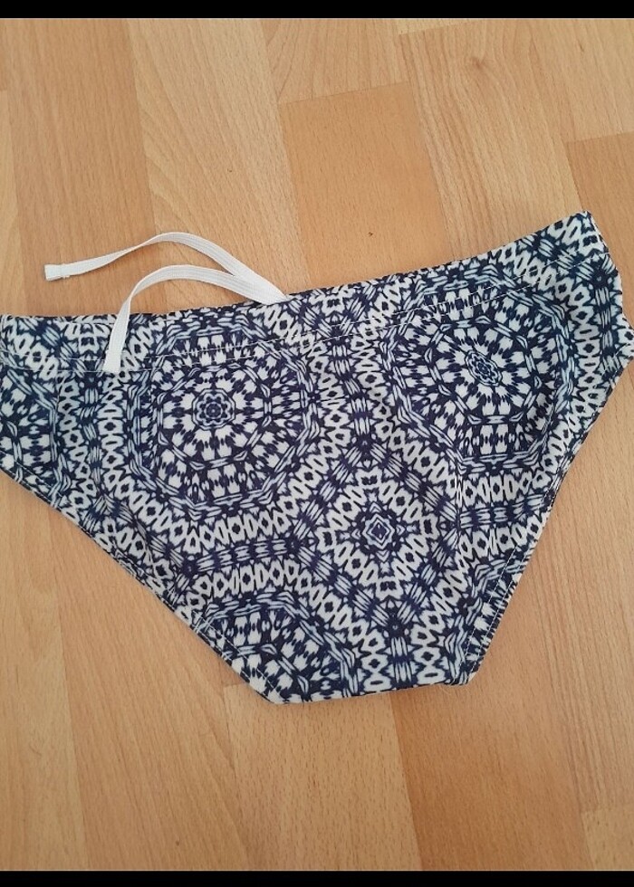 H&M 4 6 YAŞ - Görsel 2