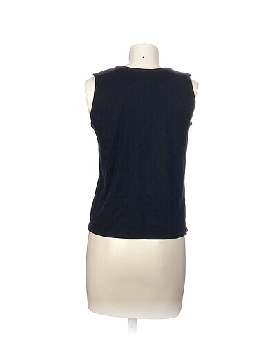 m Beden Mango T-shirt %70 İndirimli.