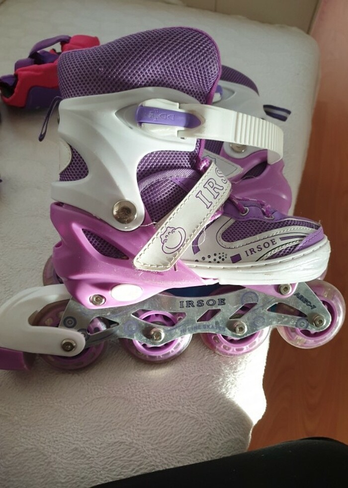 Kiz cocuk paten - Görsel 2