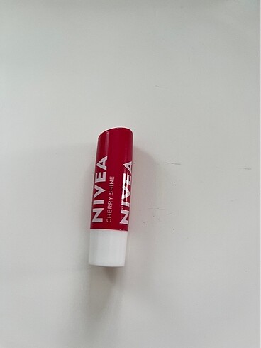 Nivea Nıvea Cherry Lip Balm