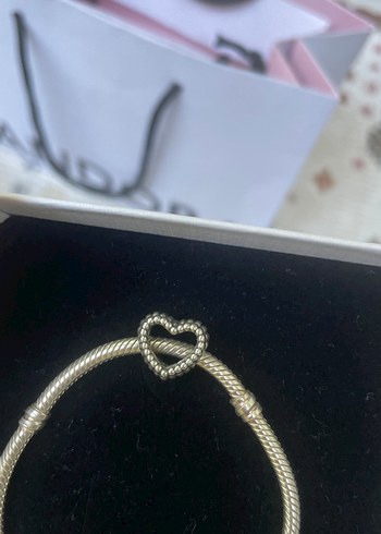 Pandora Pandora Kalp Charm
