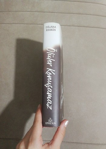  Ölüler Konuşamaz - Dilara Keskin