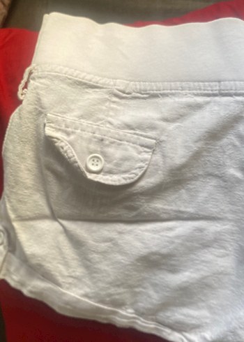 Düğmeli Beyaz Keten Mini Şort - Görsel 5