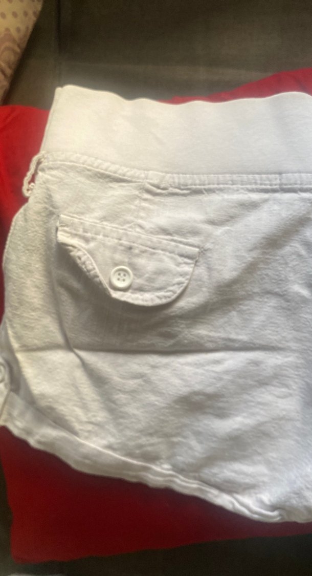Düğmeli Beyaz Keten Mini Şort - Görsel 5
