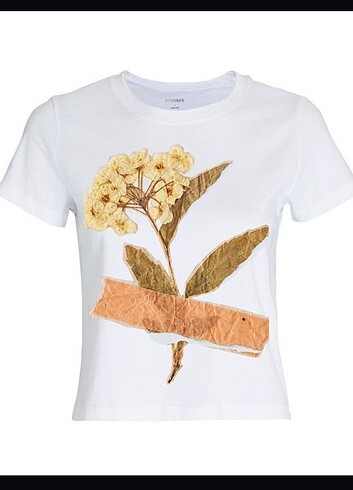 Vivid Petals Çiçek Baskılı T-Shirt 