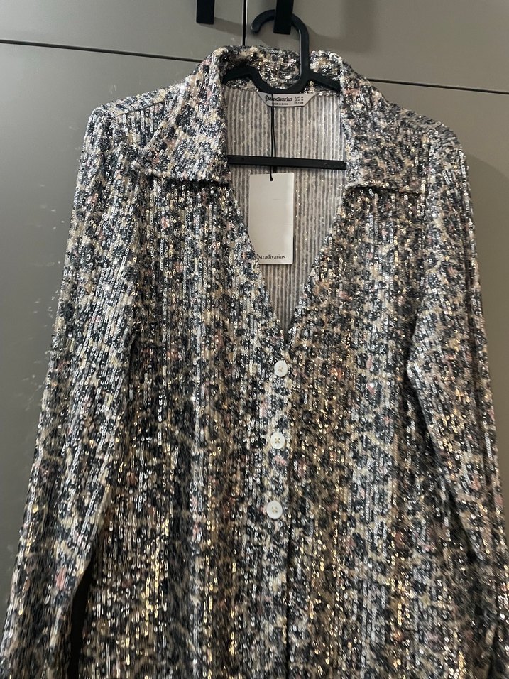 Stradivarius payetli gömlek - Görsel 2