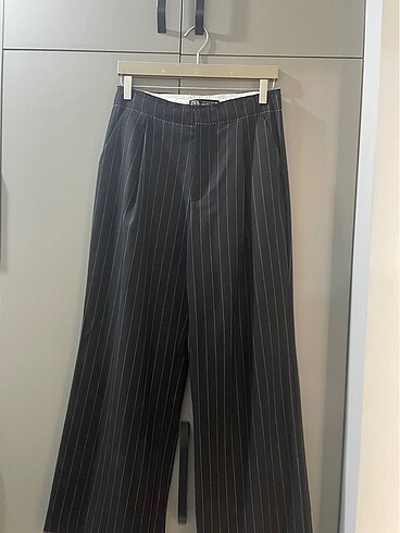 Zara Zara kumaş pantolon