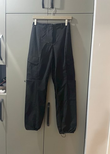 Oysho paraşüt pantolon - Görsel 3