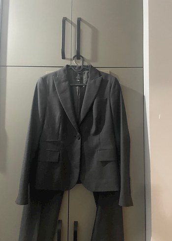 İpekyol takım - Görsel 6