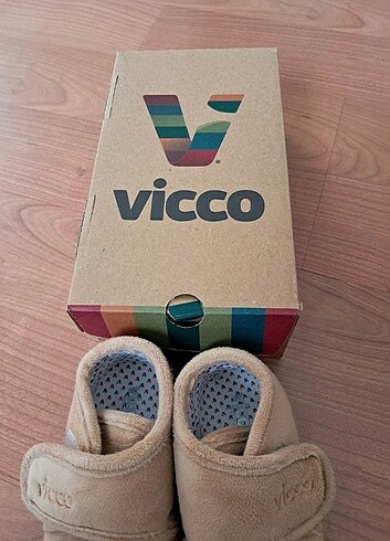 Vicco Vicco syakksbi