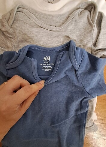 H&M Hm 3lu çıtçıtlı body 6 ay